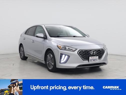 2022 Hyundai IONIQ Plug-In Hybrid SE