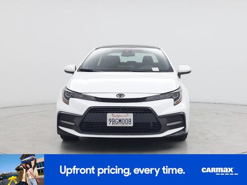 White 2022 Toyota Corolla SE