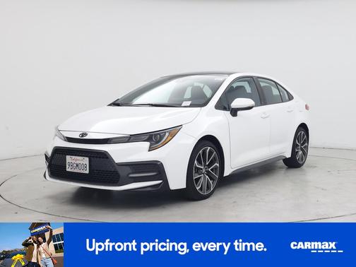 White 2022 Toyota Corolla SE