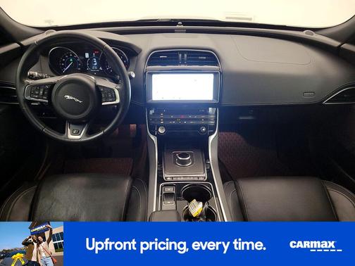 2017 Jaguar XE R-Sport