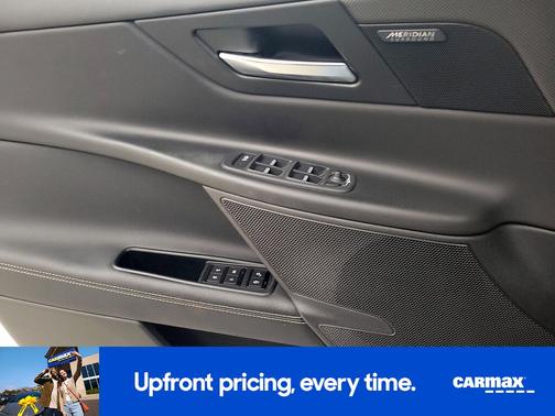 2017 Jaguar XE R-Sport