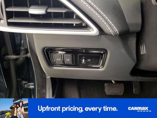 2017 Jaguar XE R-Sport