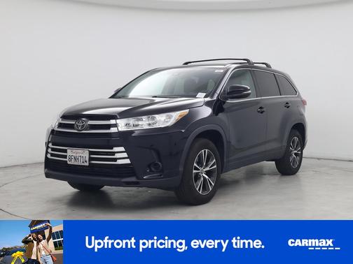 Black 2019 Toyota Highlander LE