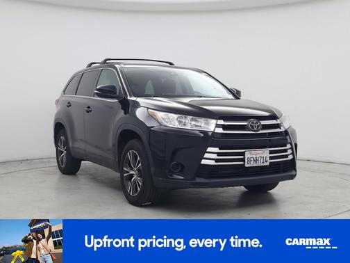 Black 2019 Toyota Highlander LE