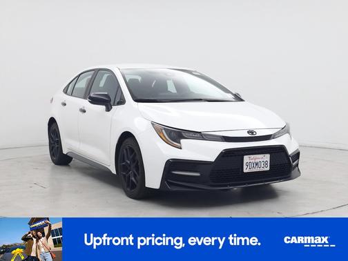White 2022 Toyota Corolla SE Night Shade