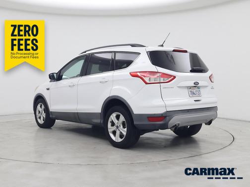 White 2016 Ford Escape SE