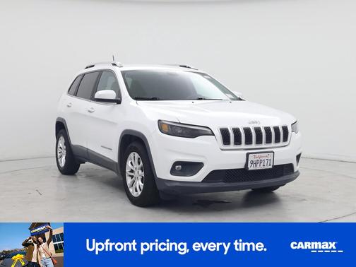 White 2019 Jeep Cherokee Latitude