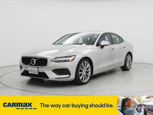 2019 Volvo S60 T5 Momentum