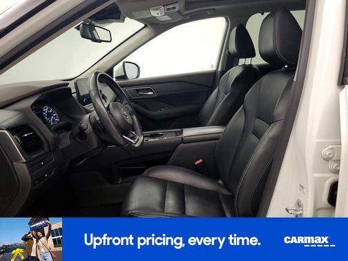 Pearl 2021 Nissan Rogue SL