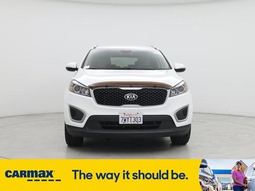 2017 Kia Sorento LX