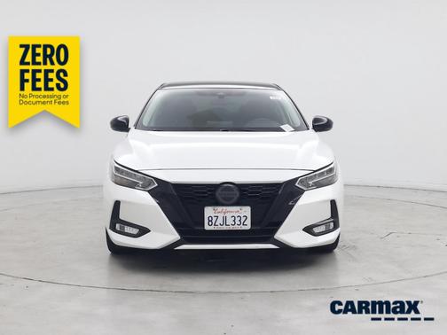 White 2022 Nissan Sentra SR