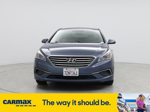2017 Hyundai SONATA SE