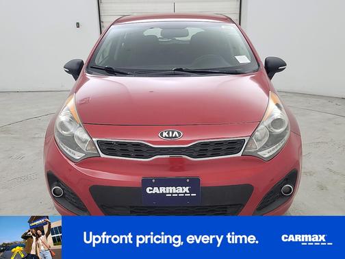 Red 2015 Kia Rio SX
