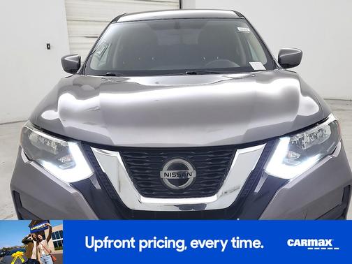 Gray 2018 Nissan Rogue S