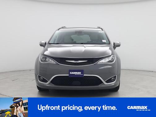 Gray 2020 Chrysler Pacifica Limited