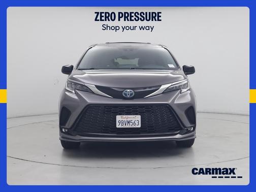 Gray 2022 Toyota Sienna XSE