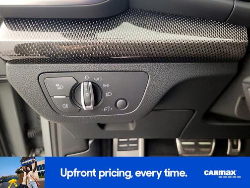 2022 Audi SQ5 Premium Plus