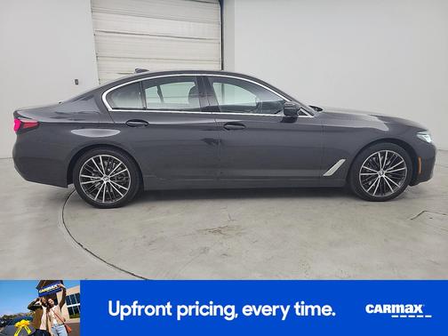 Black 2022 BMW 540 I