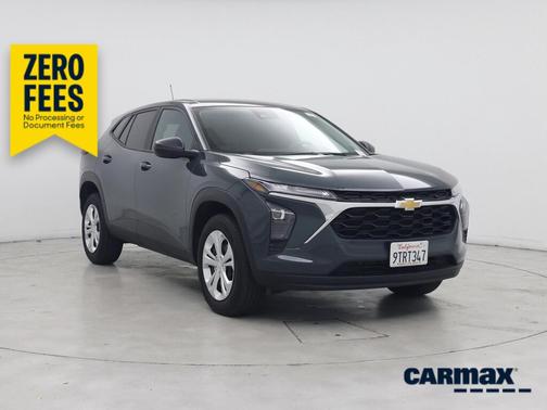 Gray 2025 Chevrolet Trax LS