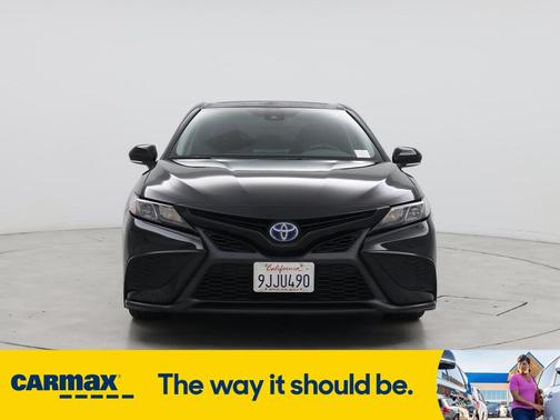 2024 Toyota Camry Hybrid SE