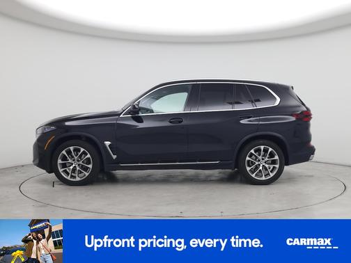 Gray 2025 BMW X5 xDrive40i