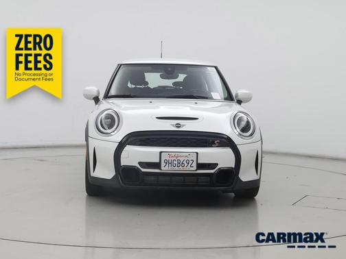 White 2024 MINI Hardtop S
