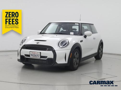 White 2024 MINI Hardtop S
