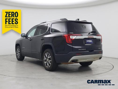 Black 2023 GMC Acadia SLT