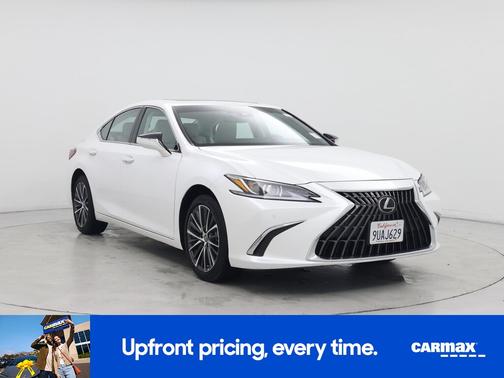 2025 Lexus ES 300h Luxury