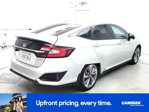 Silver 2020 Honda Clarity Plug-In Hybrid