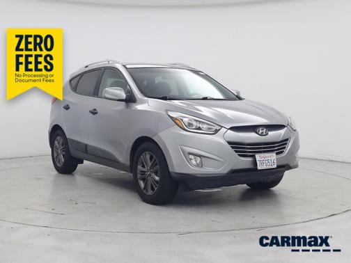 Silver 2014 Hyundai TUCSON SE