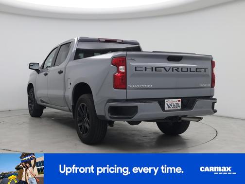 2025 Chevrolet Silverado 1500 Custom