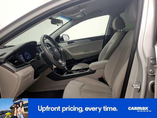 Gray 2018 Hyundai SONATA SE