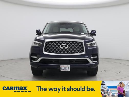 2022 INFINITI QX80 Premium Select