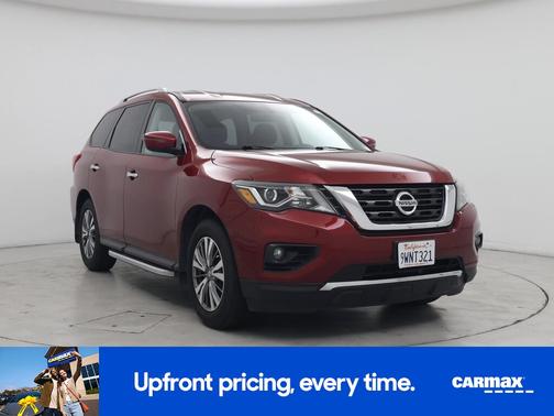 2019 Nissan Pathfinder SV