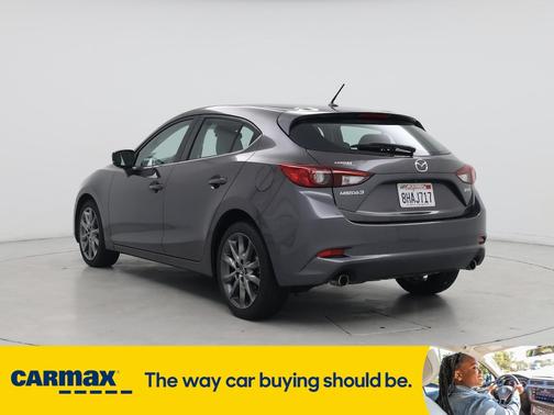 2018 Mazda Mazda3 Touring