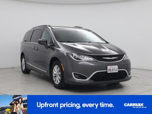 2017 Chrysler Pacifica Touring L
