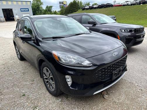 AGATE BLACK METALLIC 2020 Ford Escape SEL