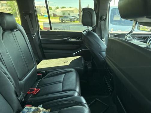 2022 Jeep Wagoneer Series II 4x4