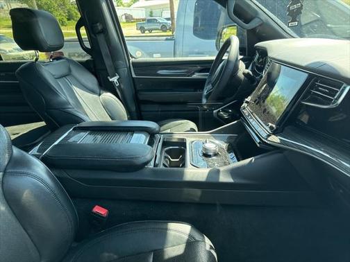 2022 Jeep Wagoneer Series II 4x4