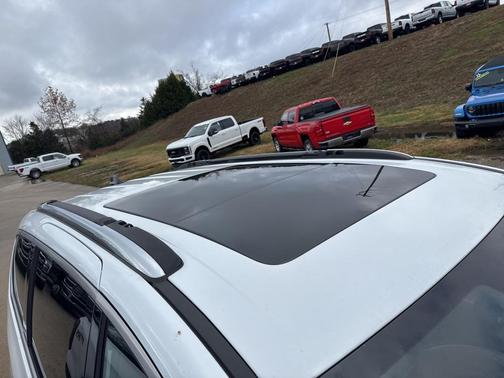 2024 Chrysler Pacifica L