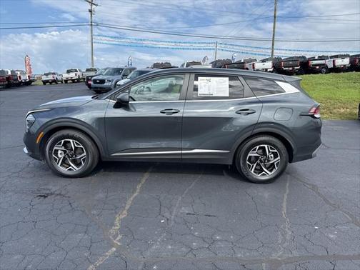 2024 Kia Sportage LX