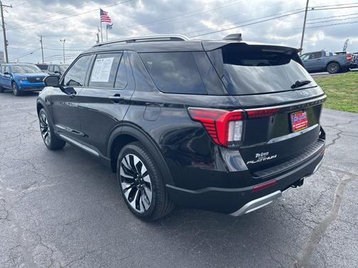 AGATE BLACK METALLIC 2025 Ford Explorer Platinum
