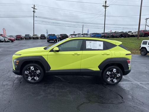 2025 Hyundai KONA SEL