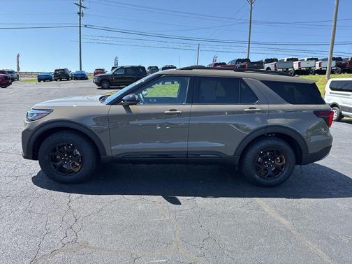 Marsh Gray 2026 Ford Explorer Tremor