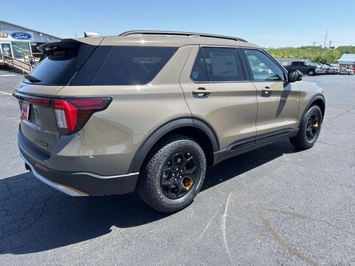 Marsh Gray 2026 Ford Explorer Tremor