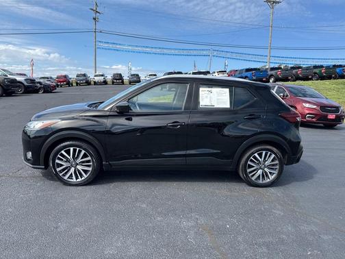 2021 Nissan Kicks SV