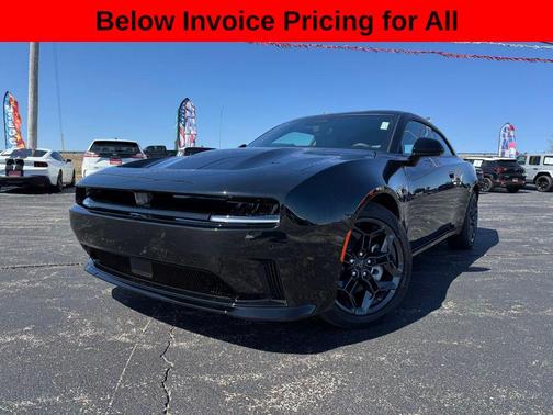 Diamond Black Crystal Pearlcoat 2025 Dodge Charger Daytona R/T