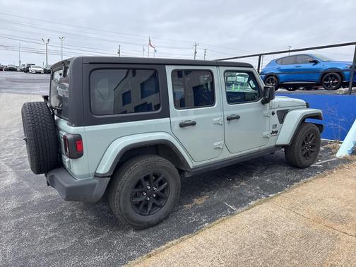 2023 Jeep Wrangler 4-Door Freedom 4x4