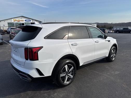 2022 Kia Sorento EX